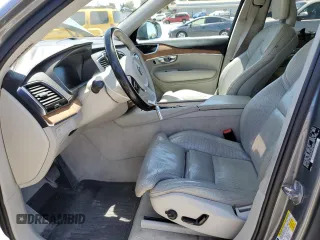 2016 Volvo XC90 T6 Inscription с VIN YV4A22PL1G1019300, выставлен на аукционе Copart как лот 57589395 с пробегом 86 637 миль миль и Списание • Salvage title. История ставок и продаж доступна на DreamBid. Изображение 7.