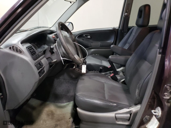 2002 Suzuki XL-7 Standard with VIN JS3TX92V224118134, listed as a Copart auction lot 85059304 with 118,700 mi miles and Salvage Title. Bid and sale history available at carsss.com. Image 7.