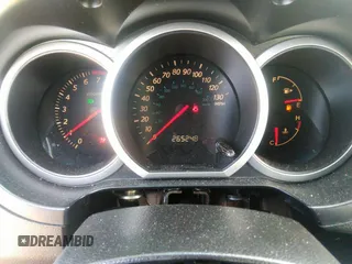 2007 Suzuki Grand Vitara z VIN JS3TD941X74204303, wystawiony jako IAAI lot #42464896 z przebiegiem 265 248 mil mil oraz . Historia ofert i sprzedaży dostępna na DreamBid. Obrazek 7.