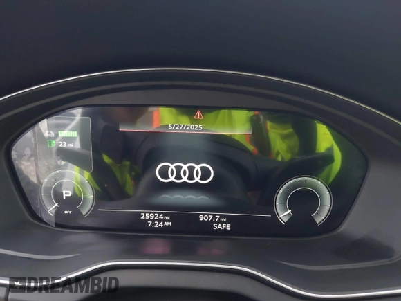2021 Audi Q5 Premium Plus z VIN WA1E2AFY5M2071265, wystawiony jako IAAI lot #42348388 z przebiegiem 25 924 mil mil oraz . Historia ofert i sprzedaży dostępna na DreamBid. Obrazek 7.