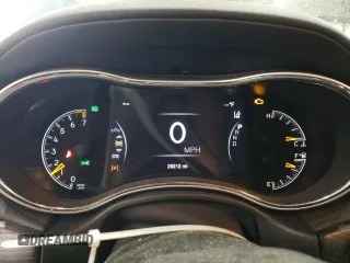 2019 Jeep Grand Cherokee Summit with VIN 1C4RJFJG9KC841268, listed as a Copart auction lot 81708494 with 29,212 mi miles and Salvage title. Bid and sale history available at DreamBid. Image 9.