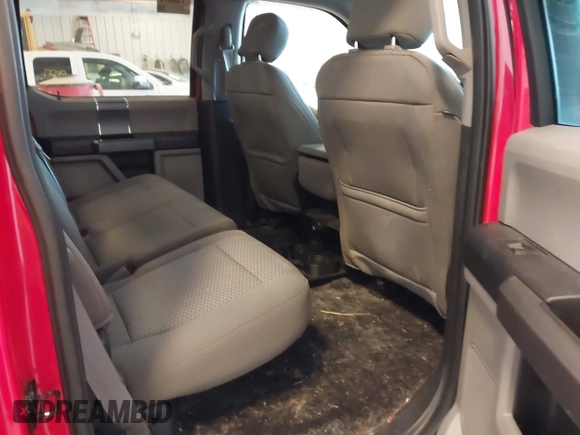 2018 Ford F-150 XL with VIN 1FTEW1E55JFA81946, listed as a IAAI auction lot 42128253 with 129,975 mi miles. Bid and sale history available at carsss.com. Image 8.