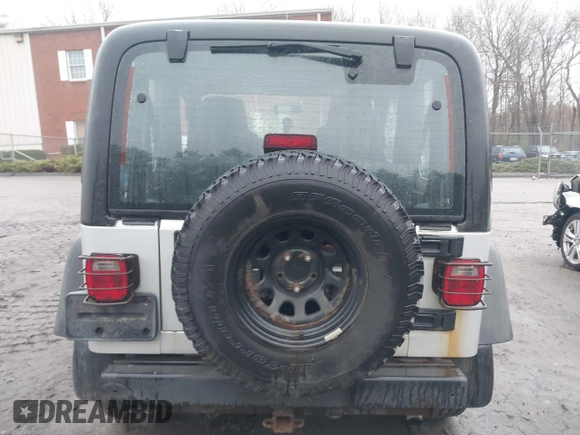 2006 Jeep Wrangler X with VIN 1J4FA39SX6P709588, listed as a IAAI auction lot 41927435 with 227,990 mi miles. Bid and sale history available at carsss.com. Image 16.