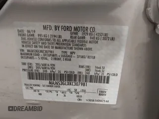 2019 Ford EcoSport SE with VIN MAJ6S3GLXKC307981, listed as a IAAI auction lot 41915801 with 31,998 mi miles. Bid and sale history available at carsss.com. Image 9.