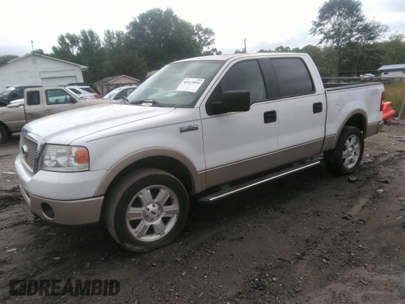 2007 Ford F-150 XLT with VIN 1FTPW14VX7FB04446, listed as a IAAI auction lot 42115454 with 247,066 mi miles. Bid and sale history available at carsss.com. Image 2.