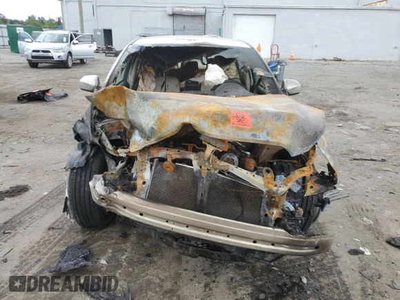 2014 Subaru Legacy Premium z VIN 4S3BMCC68E3005614, wystawiony jako Copart lot #57376495 z przebiegiem Nie podano mil oraz Szkoda całkowita • Salvage title. Historia ofert i sprzedaży dostępna na DreamBid. Obrazek 5.