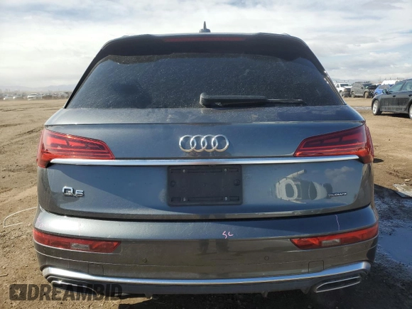 2022 Audi Q5 S line Premium Plus with VIN WA1EAAFY6N2137326, listed as a Copart auction lot 47820605 with 24,865 mi miles and Salvage Title. Bid and sale history available at carsss.com. Image 6.