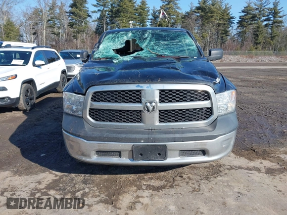 2015 Ram 1500 Express z VIN 1C6RR7FT4FS656410, wystawiony jako IAAI lot #41768601 z przebiegiem 190 044 mil mil oraz . Historia ofert i sprzedaży dostępna na DreamBid. Obrazek 12.