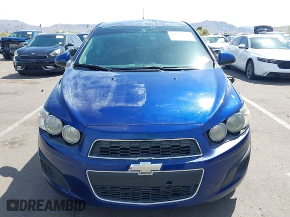 2014 Chevrolet Sonic LT with VIN 1G1JC6SB0E4205646, listed as a IAAI auction lot 41925745 with 84,102 mi miles. Bid and sale history available at carsss.com. Image 6.