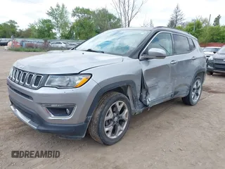 2018 Jeep Compass Limited with VIN 3C4NJDCB9JT267021, listed as a IAAI auction lot 42270830 with 82,437 mi miles and . Bid and sale history available at DreamBid. Image 17.