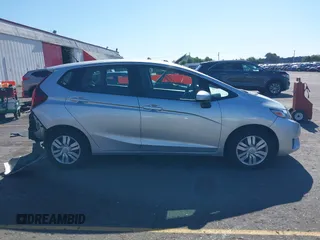 2015 Honda Fit LX с VIN 3HGGK5H5XFM728244, выставлен на аукционе IAAI как лот 42428993 с пробегом 72 258 миль миль и . История ставок и продаж доступна на DreamBid. Изображение 13.