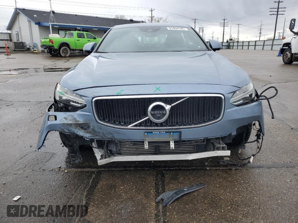 2018 Volvo S90 Momentum with VIN LVY982MK6JP022173, listed as a Copart auction lot 51454185 with 73,872 mi miles and Salvage Title. Bid and sale history available at carsss.com. Image 5.