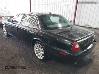 2009 Jaguar XJ 8 LWB with VIN SAJWA79B29SH31572, listed as a IAAI auction lot 42138154 with 147,500 mi miles and . Bid and sale history available at DreamBid. Image 3.