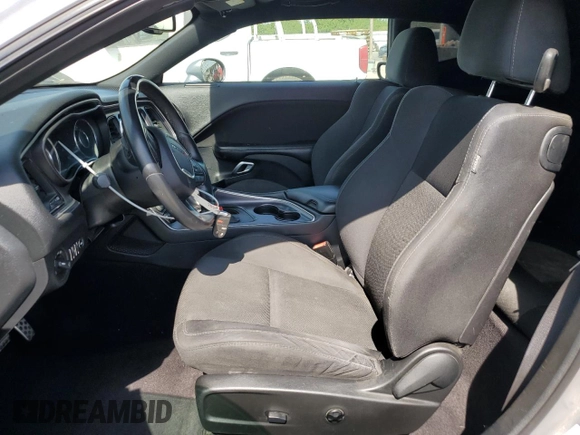 2016 Dodge Challenger R/T Plus with VIN 2C3CDZBT8GH101892, listed as a Copart auction lot 62171595 with 195,533 mi miles and Salvage title. Bid and sale history available at DreamBid. Image 7.