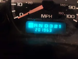 2002 Chevrolet Silverado 1500 LT with VIN 2GCEK19T521134772, listed as a IAAI auction lot 41483555 with 201,963 mi miles and . Bid and sale history available at DreamBid. Image 15.
