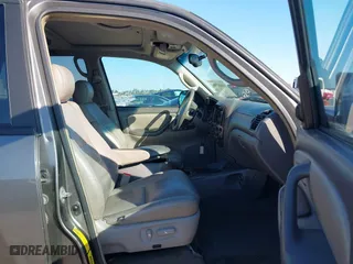 2006 Toyota Sequoia SR5 with VIN 5TDZT34A16S275000, listed as a IAAI auction lot 41615996 with 165,018 mi miles. Bid and sale history available at carsss.com. Image 5.