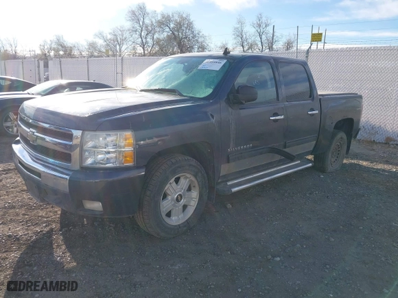 2010 Chevrolet Silverado 1500 LT with VIN 3GCRKSE32AG129922, listed as a IAAI auction lot 40910846 with 122,255 mi miles. Bid and sale history available at carsss.com. Image 23.