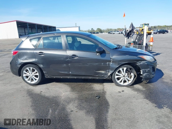 2011 Mazda 3 s Sport with VIN JM1BL1K55B1390301, listed as a IAAI auction lot 41892417 with 131,605 mi miles. Bid and sale history available at carsss.com. Image 13.