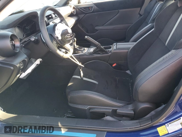 2024 Toyota 86 Premium with VIN JF1ZNBE16R8757351, listed as a Copart auction lot 49663995 with 11,069 mi miles and Salvage Title. Bid and sale history available at DreamBid. Image 7.