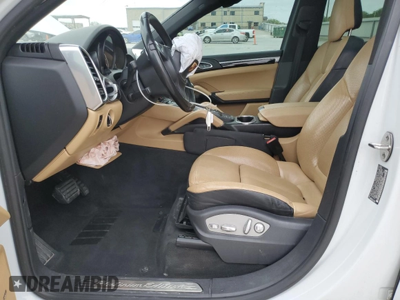 2014 Porsche Cayenne with VIN WP1AA2A26ELA97481, listed as a Copart auction lot 53707755 with 185,787 mi miles and Salvage title. Bid and sale history available at DreamBid. Image 7.