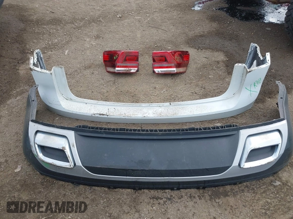 2019 Volkswagen Atlas SE с VIN 1V2LR2CA3KC543118, выставлен на аукционе IAAI как лот 41887298 с пробегом 103 261 миль миль и . История ставок и продаж доступна на DreamBid. Изображение 12.