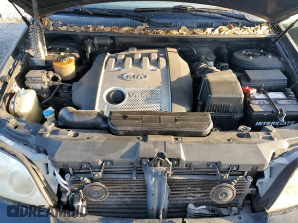 2005 Kia Sedona LX with VIN KNDUP131056640057, listed as a Copart auction lot 72153844 with 192,136 mi miles and Salvage Title. Bid and sale history available at carsss.com. Image 12.