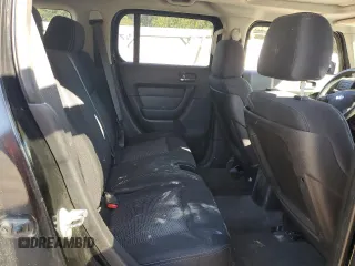 2008 Hummer H3 SUV with VIN 5GTEN13E788154215, listed as a Copart auction lot 76952674 with 166,964 mi miles and Salvage Title. Bid and sale history available at carsss.com. Image 11.
