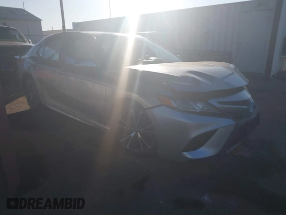 2018 Toyota Camry LE with VIN 4T1B11HK9JU068675, listed as a IAAI auction lot 41299139 with 144,675 mi miles. Bid and sale history available at carsss.com. Image 1.