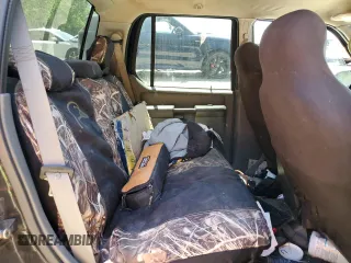 2005 Ford Explorer Sport Trac XLS с VIN 1FMZU67K85UA30431, выставлен на аукционе Copart как лот 53716665 с пробегом Не указан миль и Списание • Salvage title. История ставок и продаж доступна на DreamBid. Изображение 10.