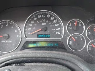 2002 GMC Envoy SLT with VIN 1GKDT13S622506181, listed as a IAAI auction lot 41986061 with 212,583 mi miles. Bid and sale history available at carsss.com. Image 7.