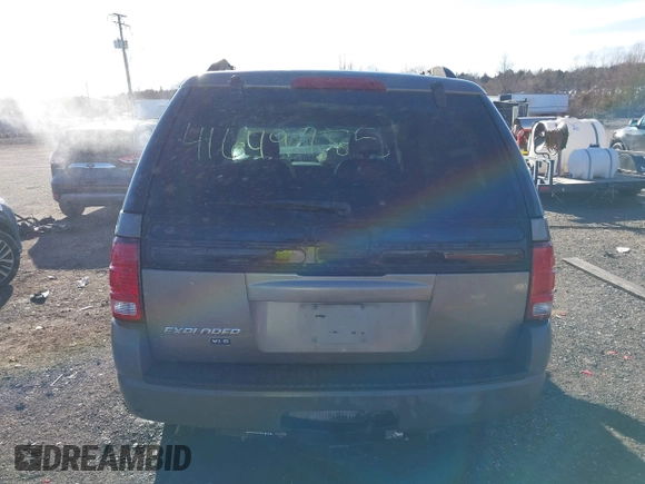 2002 Ford Explorer XLS with VIN 1FMZU72K12UD11589, listed as a IAAI auction lot 41649785 with 269,097 mi miles and . Bid and sale history available at DreamBid. Image 16.