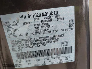 2007 Ford Escape XLS with VIN 1FMYU02Z87KA11695, listed as a IAAI auction lot 41981629 with 125,710 mi miles. Bid and sale history available at carsss.com. Image 9.
