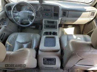 2004 GMC Yukon SLT with VIN 1GKEK13Z34J235318, listed as a Copart auction lot 74971334 with 189,771 mi miles and Salvage Title. Bid and sale history available at carsss.com. Image 8.