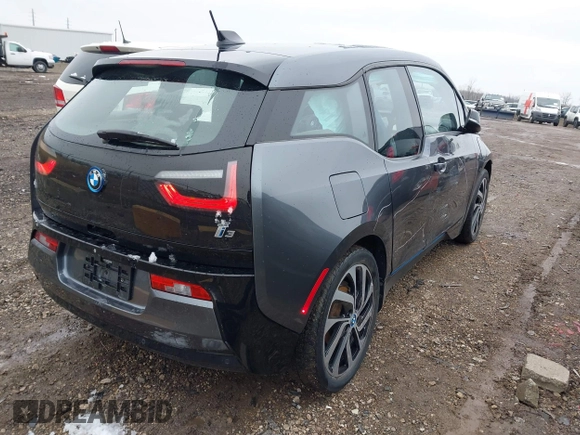 2017 BMW i3 z VIN WBY1Z8C38HV892591, wystawiony jako IAAI lot #42009374 z przebiegiem 41 091 mil mil oraz . Historia ofert i sprzedaży dostępna na DreamBid. Obrazek 4.