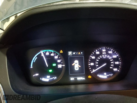 2016 Hyundai Sonata SE with VIN KMHE24L15GA037556, listed as a Copart auction lot 80728553 with 90,676 mi miles and . Bid and sale history available at DreamBid. Image 9.