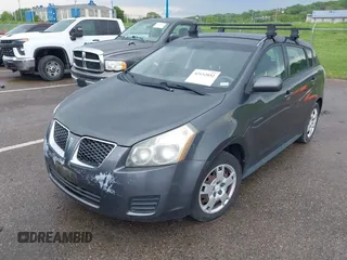 2009 Pontiac Vibe w/1SB with VIN 5Y2SP67009Z422467, listed as a IAAI auction lot 42152852 with 196,350 mi miles. Bid and sale history available at carsss.com. Image 2.