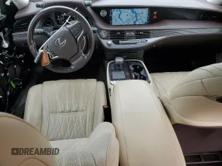 2018 Lexus LS with VIN JTHB51FF3J5005014, listed as a Copart auction lot 82812284 with 51,735 mi miles and Salvage Title. Bid and sale history available at carsss.com. Image 8.