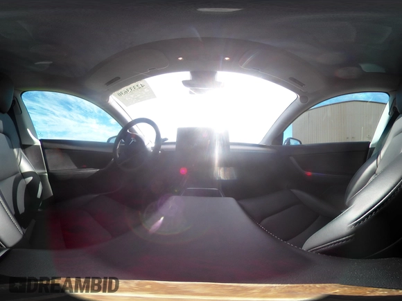 2022 Tesla Model Y Long Range z VIN 7SAYGDEE0NF429399, wystawiony jako IAAI lot #42333630 z przebiegiem 32 937 mil mil oraz . Historia ofert i sprzedaży dostępna na DreamBid. Obrazek 18.