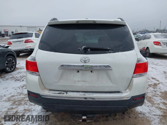 2012 Toyota Highlander Limited with VIN 5TDDK3EH1CS150230, listed as a IAAI auction lot 41227542 with 205,232 mi miles. Bid and sale history available at carsss.com. Image 16.