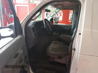 2012 Ford Econoline Cargo Recreational z VIN 1FTNE2EW6CDA56487, wystawiony jako IAAI lot #42851407 z przebiegiem 175 505 mil mil oraz . Historia ofert i sprzedaży dostępna na DreamBid. Obrazek 31.