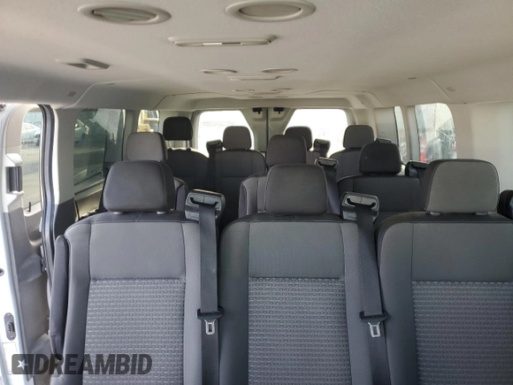 2021 Ford Transit Passenger XL с VIN 1FBAX2Y80MKA15196, выставлен на аукционе Copart как лот 84679254 с пробегом 67 648 миль миль и На запчасти • Non repairable. История ставок и продаж доступна на DreamBid. Изображение 10.