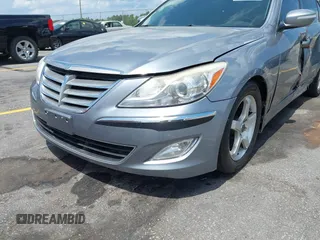 2013 Hyundai Genesis 3.8L with VIN KMHGC4DD1DU256345, listed as a IAAI auction lot 42187431 with 117,528 mi miles and . Bid and sale history available at DreamBid. Image 6.