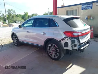 2017 Lincoln MKX Reserve with VIN 2LMPJ6LR6HBL52244, listed as a IAAI auction lot 41908684 with 77,886 mi miles. Bid and sale history available at carsss.com. Image 15.
