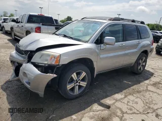 2011 Mitsubishi Endeavor z VIN 4A4JM3AS4BE012709, wystawiony jako Copart lot #56802115 z przebiegiem 212 326 mil mil oraz Szkoda całkowita • Salvage title. Historia ofert i sprzedaży dostępna na DreamBid. Obrazek 1.