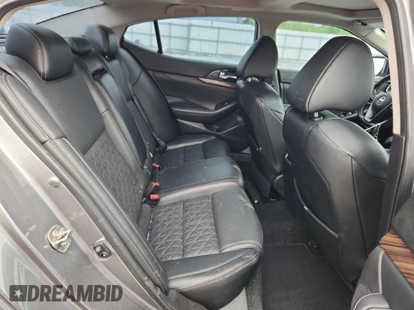 2017 Nissan Maxima SR with VIN 1N4AA6AP3HC363716, listed as a Copart auction lot 58926125 with 74,835 mi miles and Salvage title. Bid and sale history available at DreamBid. Image 10.