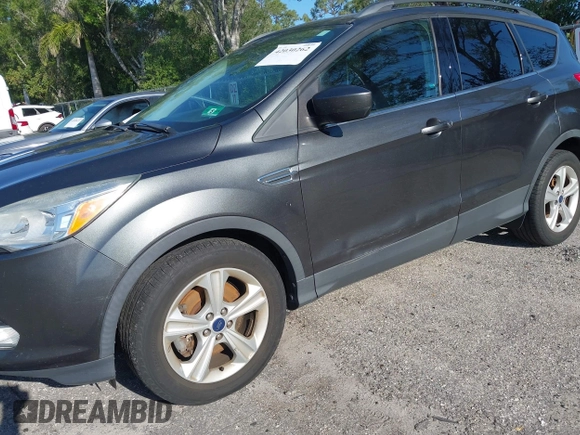 2016 Ford Escape SE with VIN 1FMCU9GX3GUB78749, listed as a IAAI auction lot 42030262 with 93,365 mi miles. Bid and sale history available at carsss.com. Image 6.