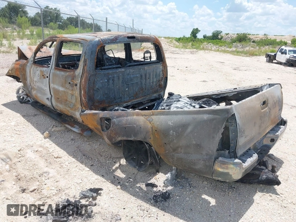 2012 Toyota Tacoma PreRunner with VIN 5TFKU4HN9CX002863, listed as a IAAI auction lot 42577334 with Not provided miles and . Bid and sale history available at DreamBid. Image 3.