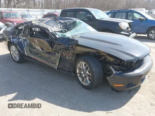 2012 Ford Mustang V6 Premium with VIN 1ZVBP8AM5C5221263, listed as a IAAI auction lot 41815124 with 1 mi miles. Bid and sale history available at carsss.com. Image 1.