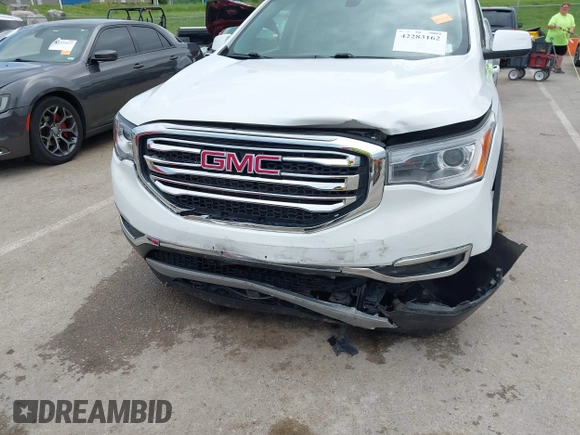 2017 GMC Acadia SLT z VIN 1GKKNMLS3HZ190239, wystawiony jako IAAI lot #42283162 z przebiegiem 170 117 mil mil oraz . Historia ofert i sprzedaży dostępna na DreamBid. Obrazek 6.