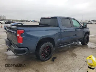 2019 Chevrolet Silverado 1500 Custom with VIN 3GCUYBEF1KG700224, listed as a Copart auction lot 79436234 with 81,814 mi miles and Salvage Title. Bid and sale history available at DreamBid. Image 3.